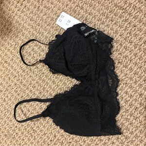 Hollister Elegant Black Lace Bralette